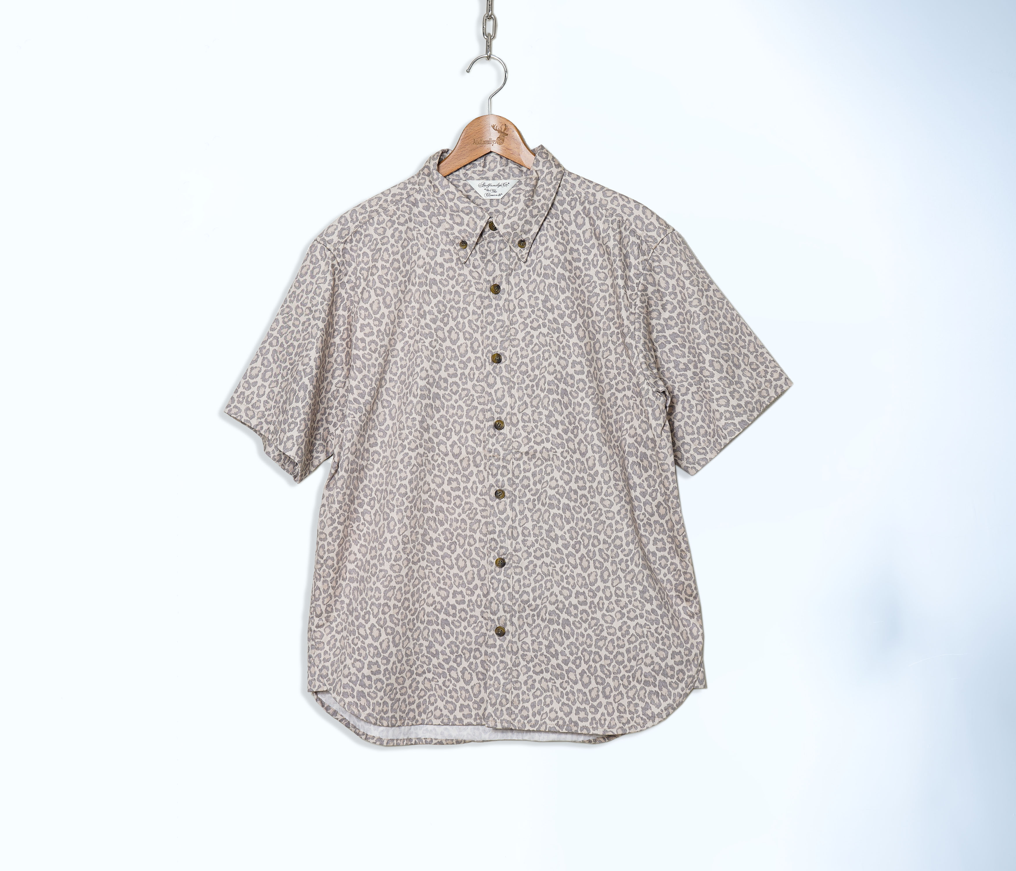 ANDFAMILYS(Aht@~[Y) / Animal Button Down Shirts